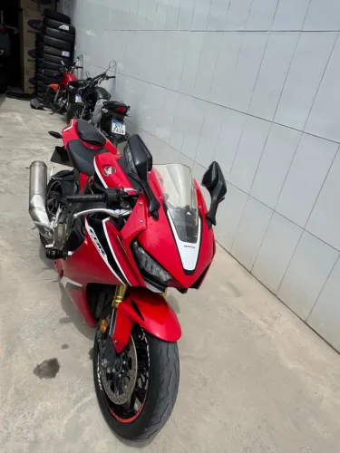 Honda cbr1000 Fireblade 2018