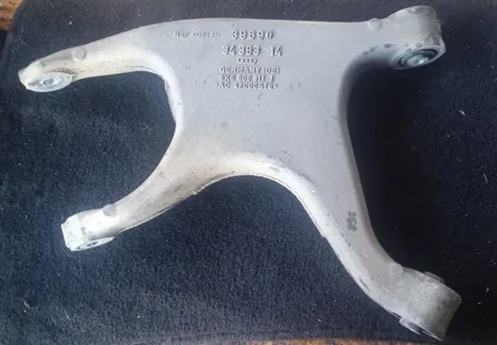 Balança Traseira Esquerda Audi A5 2012 2013 2014