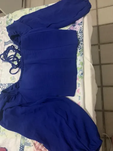 Blusa Azul Elegante