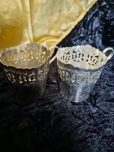 Par de Porta-Copos Vintage - Estilo Retrô/Antiguidade