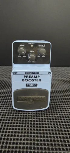 Pedal Behringer Preamp Booster PB-100 (aceito trocas)