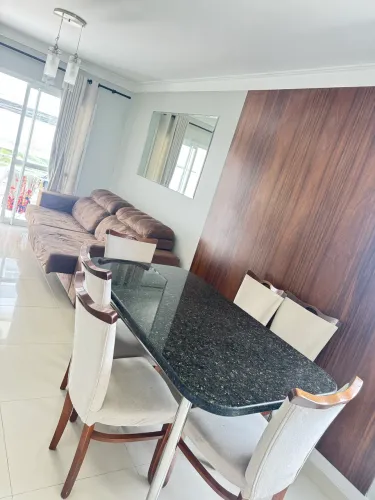 Procuro Menina para dividir apartamento pedra branca