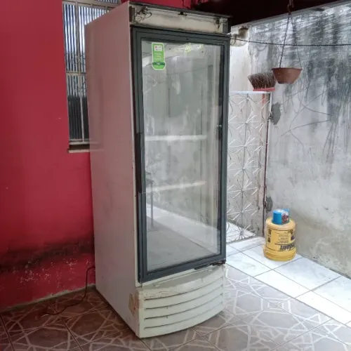 Expositor freezer vertical freezer de bebidas para Bar e restaurante adega