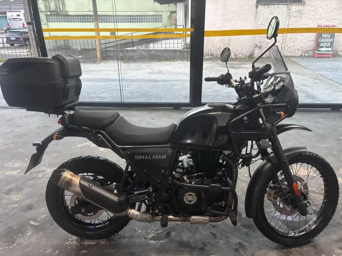 Vendo Himalayan 2022 com 23.500km com revisões feitas na Royal.