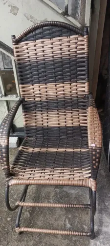 CADEIRA DE BALANÇO 