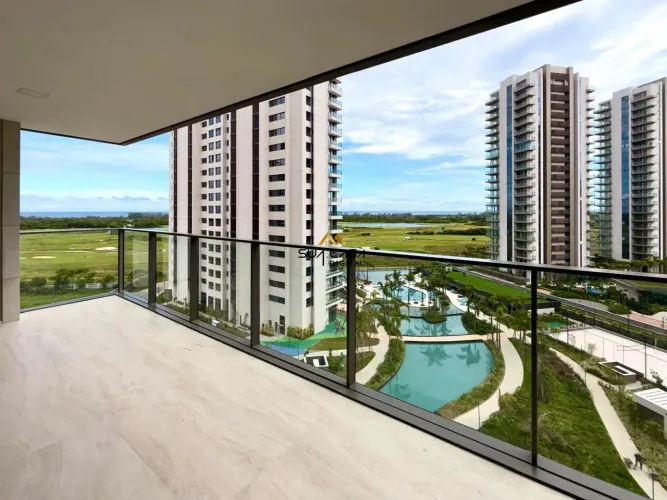 Barra da Tijuca | Apartamento 4 quartos, sendo 4 suítes com vista para o mar. REF: BAAP556