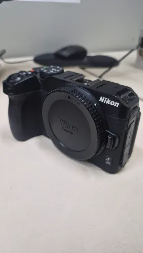 Nikon z30