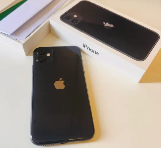 Iphone 11 - 128GB - preto