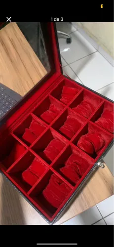 Vendo Maleta de Couro para 12 relógios