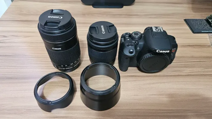 KIT Canon EOS T5i + Lente EF-S 55-250 mm IS STM + Lente EF-S 18-55 mm IS STM