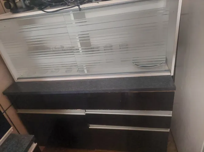 Vende-se