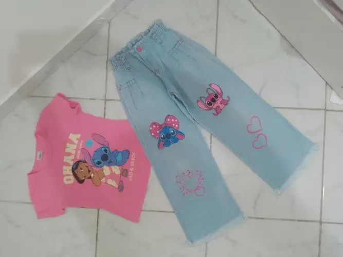 Calça infantil tamanho 8 Stitch