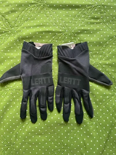 Luva Leatt - Moto 1.5 GripR Gloves