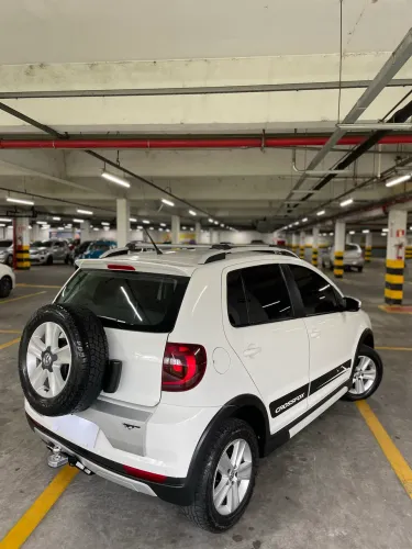 Volkswagen Crossfox 1.6 MI Total Flex 8V 5P 2011