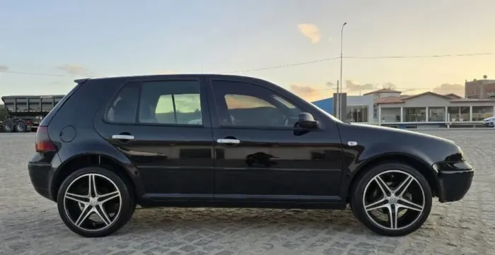Volkswagen Golf 2.0/2.0 T. Flex Mec.(black & Silv) 2003