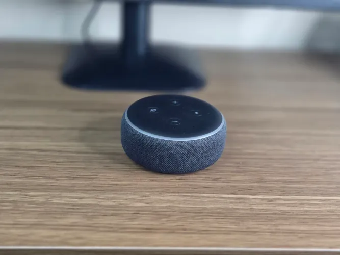 Amazon Alexa Echo Dot 3