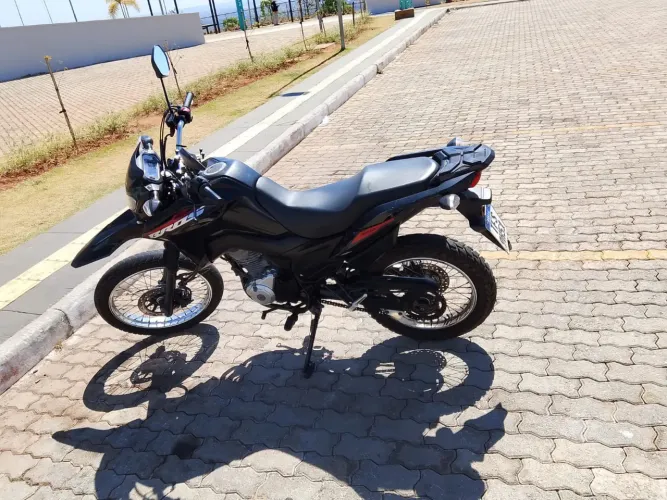 Bros 160 2025 CBS quitada pra trocar por pix ou passo cartão de crédito valor RS:23.000