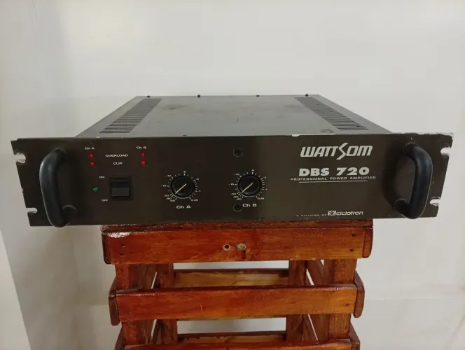 Amplificador Ciclotron DBS 720