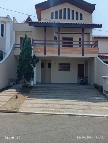 Casa à venda no Condomínio Constantino Matucci, Sorocaba-SP