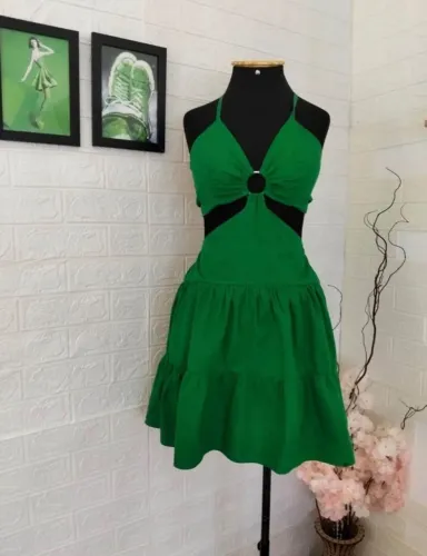 Macacão estilo vestido