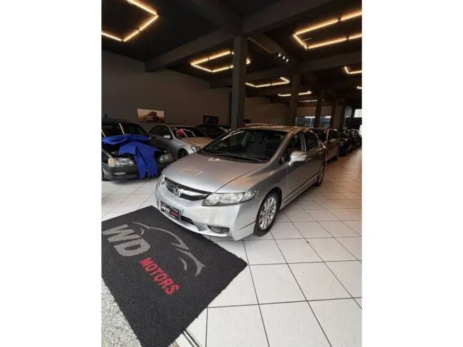 Honda Civic Sedan LXL 1.7 16V 130cv MEC 4P 2011