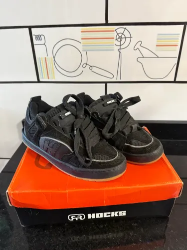 Hocks bold