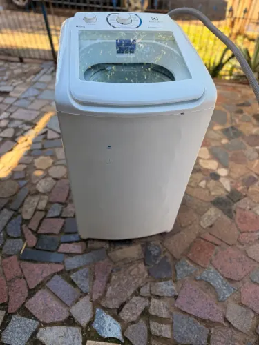 Máquina Electrolux 8,5 kilos