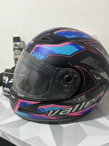 Capacete com 2 viseiras 