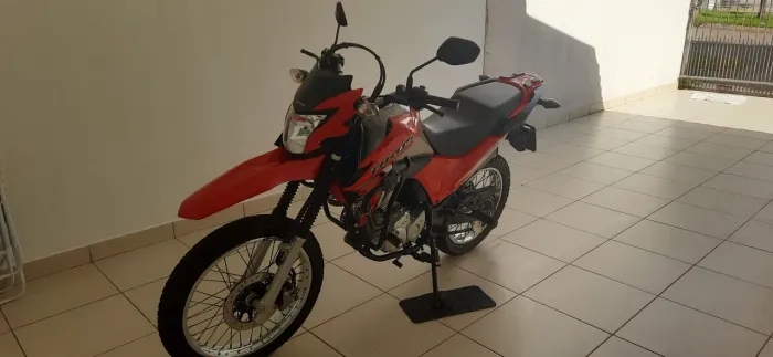 Honda Bros 160 2022 Vermelha | Baixa KM | Estado de Zero