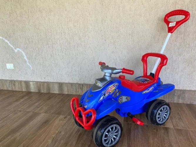 Quadriciclo Infantil