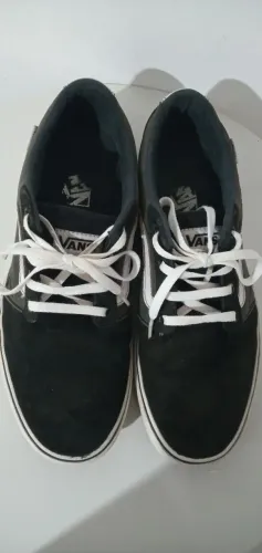 Tênis Vans Old Skool ( Black/ White) original. Tam.41 br. ( Usado) Made in Vietnan.
