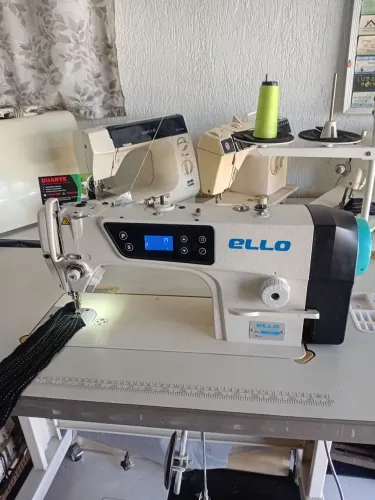 Máquina de Costura Reta Industrial Ello 
