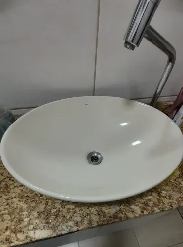Vendo vaso sanitário e cuba para banheiro