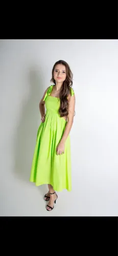 Vestido verde limão