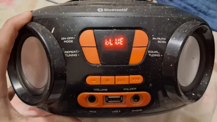 Rádio Portátil Mondial Boombox Up Bluetooth BX-19