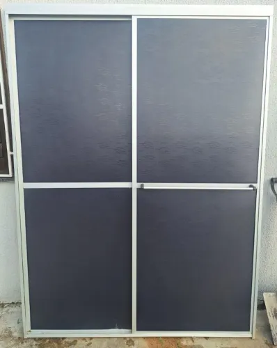 Vendo ou troco BOX ACRÍLICO RETO COMPLETO 1,80 x 1.35