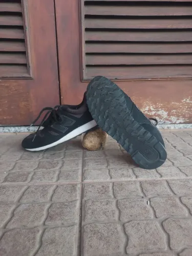 Tênis New Balance 373