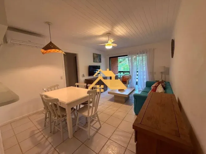 Casa em Condomínio Exclusivo em São Sebastião  3 Suítes, Lazer Completo, Vista para o Mar 