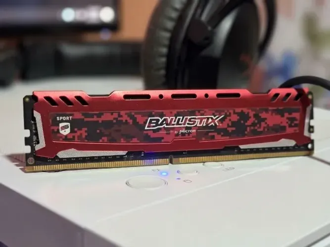 [Kit] Memória RAM 16GB (2X8GB) Crucial Ballistix 2666Mhz - Impecável