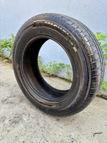 Pneu michelin zero km