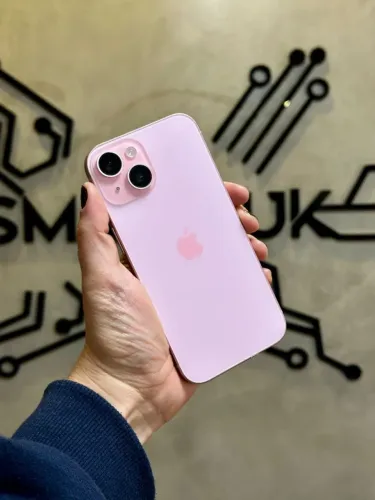 iPhone 15 Pink - 128GB  Bateria: 87%