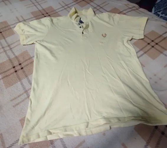 Camisa Polo Amarela