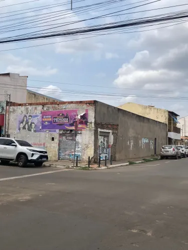 SALÃO COMERCIAL, DIVISÃO COM 3 SALÃO EM CONSTRUÇÃO FRENTE PARA A RUA BENEDITO LEITE