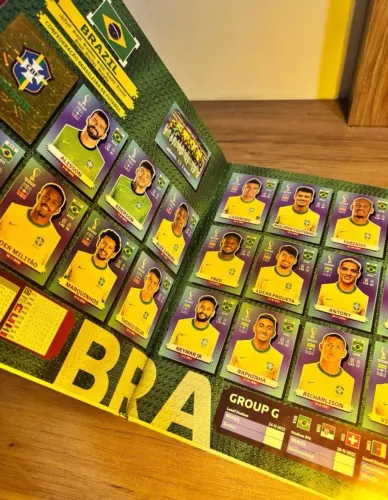 Álbum Copa 2022 Completo!! Neymar legend