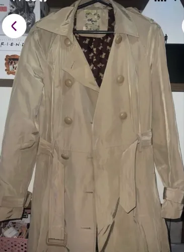 Casaco treech  coat marca Apelo