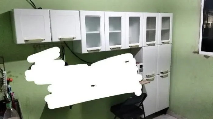 Armário semi-novo 2 meses de uso