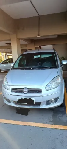 Fiat Idea Attractive 1.4 Fire Flex 8V 5P 2013