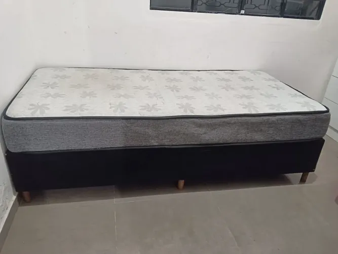 Cama de solteiro 