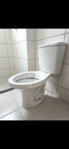 Vaso sanitário com caixa