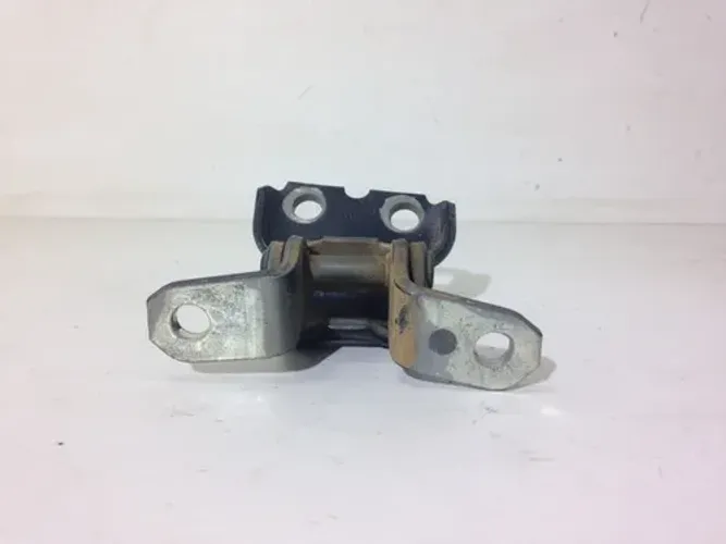 Dobradiça Superior Porta Traseira Direita Gm Tracker 07 A 09